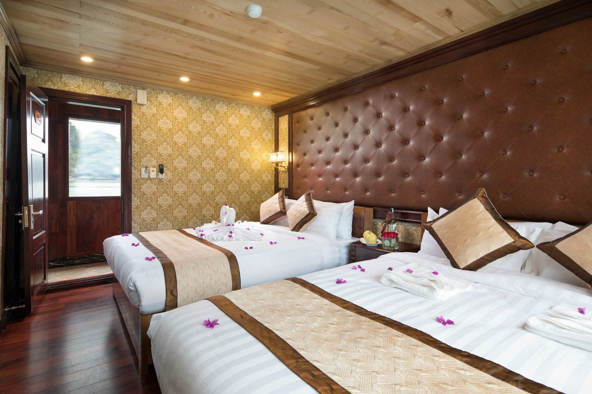 Отель Harmony Boutique Cruises Халонг Экстерьер фото