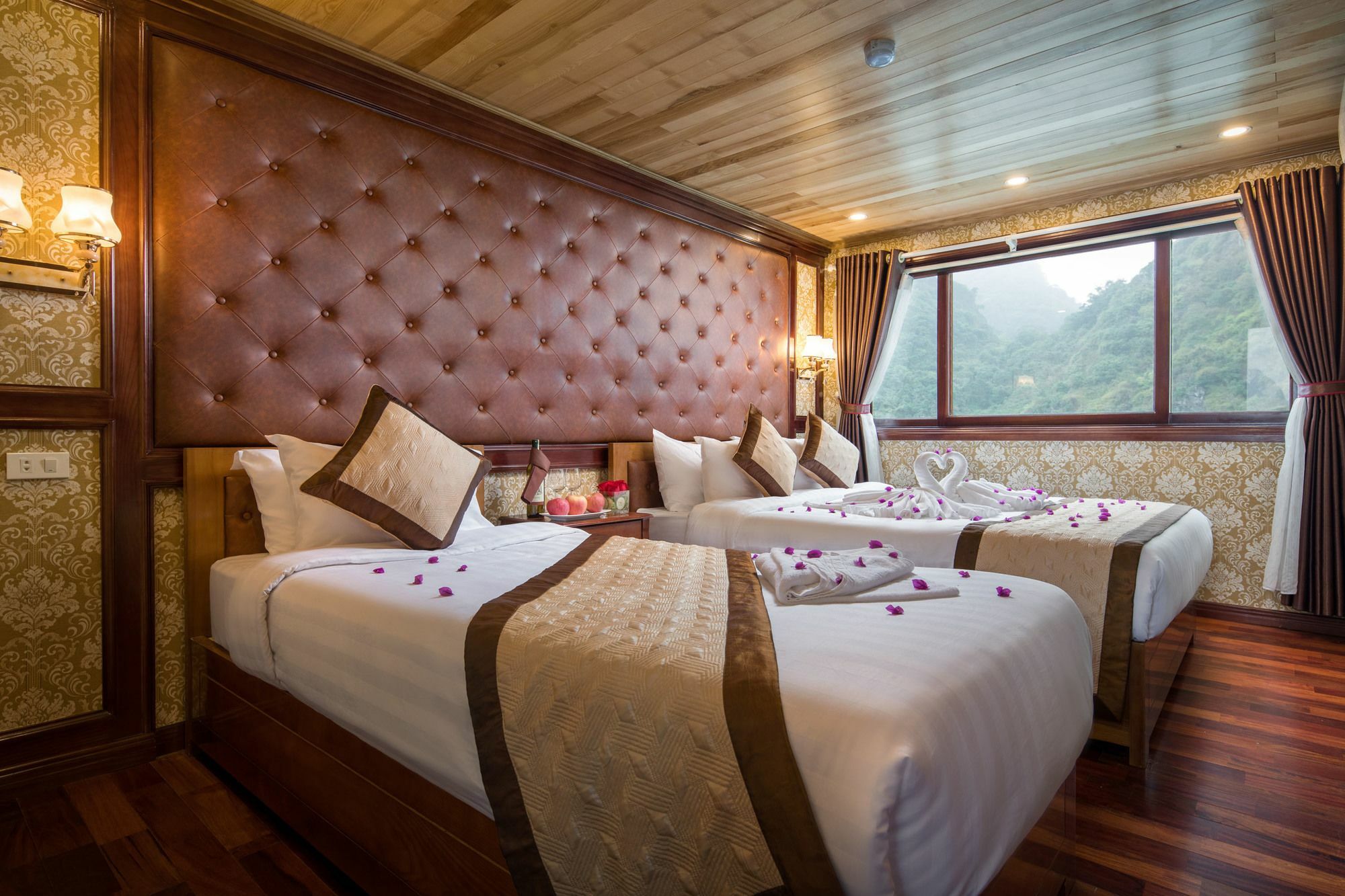 Отель Harmony Boutique Cruises Халонг Экстерьер фото